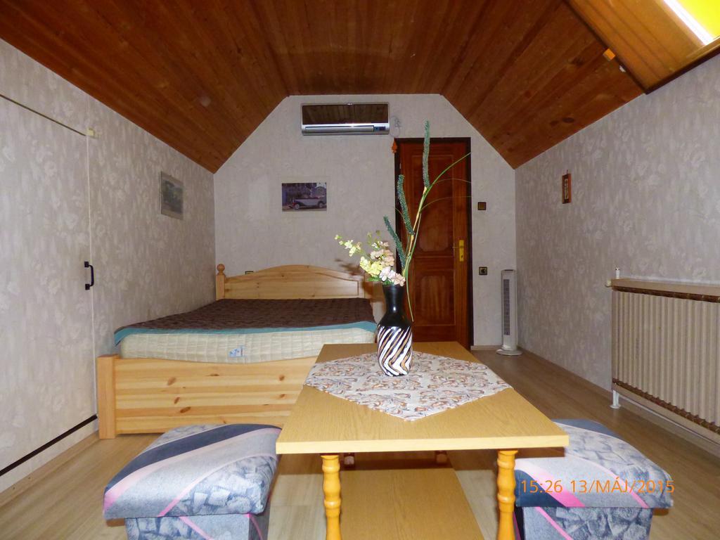 Fabian Apartman-Haz Szantod Room photo